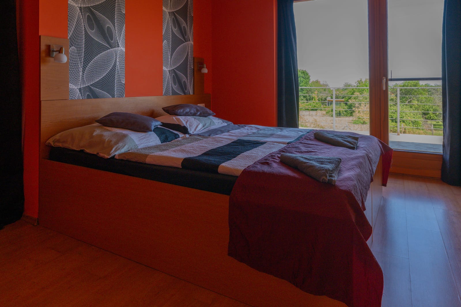 Szoba balatoni panorámával